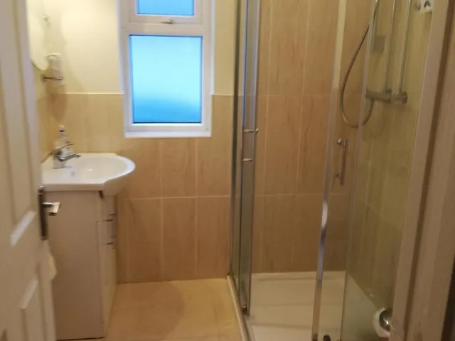 غرفة بسرير مزدوج بإطلالة على الحديقة بحمام مشترك، The Vee Guest Accommodation 1/1