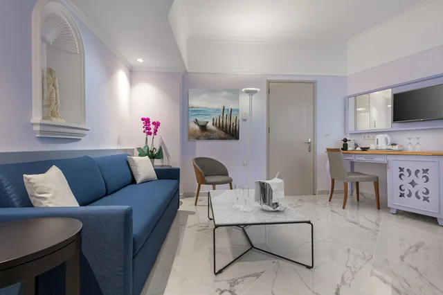 جناح جونيور بإطلالة على البحر، Rodos Palladium Leisure and Wellness 8/9