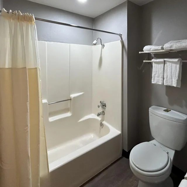 غرفة بسريرين كوين لغير المدخنين، Motel6 Lake Elsinore, CA 2/2