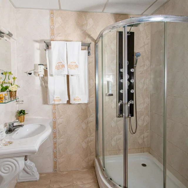 جناح جونيور، Princess Residence 1/4