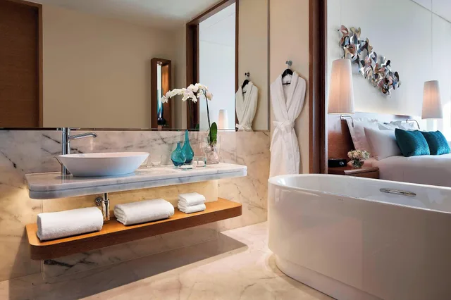 Deluxe Double Room Sea View [W]، Jw Marriott Absheron Baku 9/10