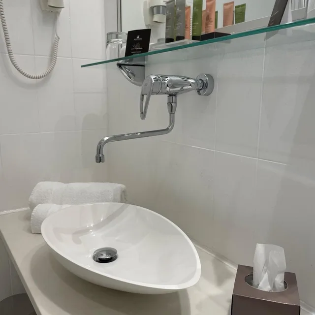 غرفة سوبيريور بسرير فردي، Hotel Pergolese - Paris Champs Elysees 5/5