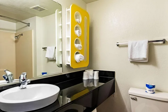 غرفة بسرير كوين، Motel6 Palatine, IL - Chicago Northwest 9/10