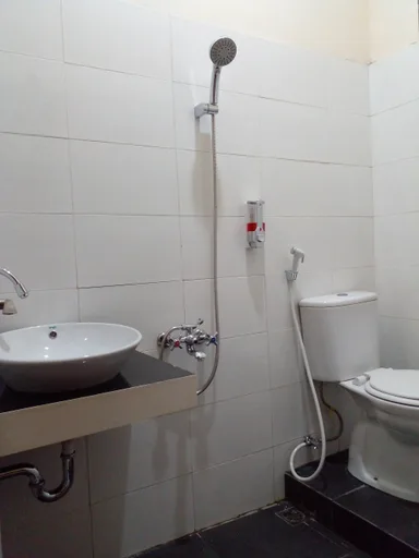 غرفة ديلوكس بسرير مزدوج، Hotel Wisma Solo Syariah 4/4