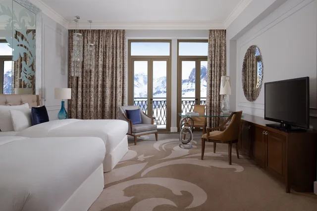 Deluxe, King Bed, Resort View, Balcony, Smoking, Pik Palace Shahdag Autograph Collection 4/10