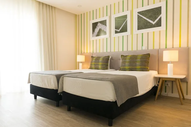 غرفة أساسية بسريرين منفصلين، Sport Hotel A Seleao 1/6