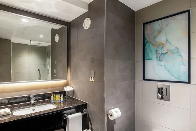 Room, Twin Beds, Runway View, High Floor، Hilton Garden Inn London Heathrow Terminal 2 and 3 9/10