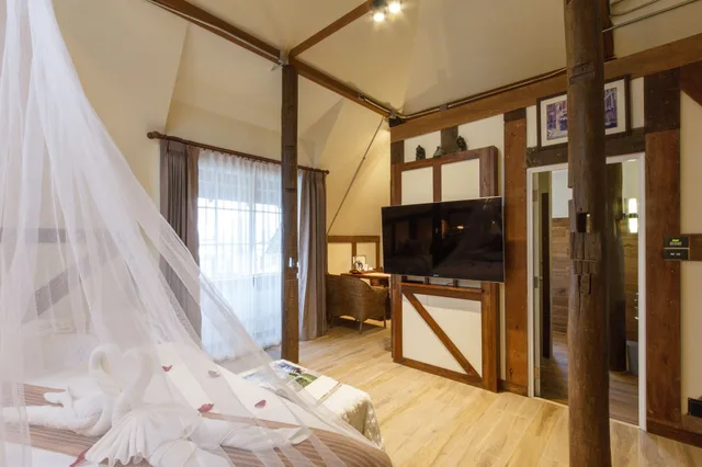 جناح حصري بسرير مزدوج مع أريكة، Le Charcoa Hotel 6/10