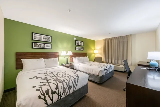 غرفة قياسية بسريرين كوين، Sleep Inn & Suites Ruston Near University 6/10