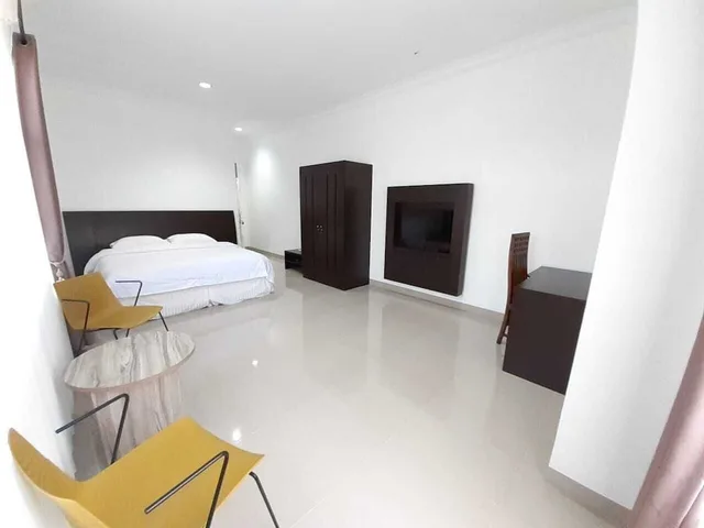 Villa, 3 Double Beds, Aries Biru Hotel and Villa 2/3