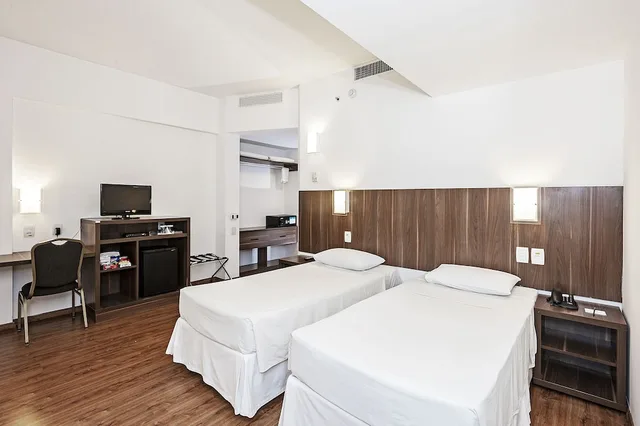 غرفة ديلوكس بسريرين منفصلين لذوي الإعاقة، Firenze Business Hotel (ex Slaviero Essential Palhoca Viacatarina) 2/5