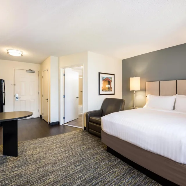 استوديو لذوي الإعاقة، Sonesta Simply Suites Nanuet 1/10