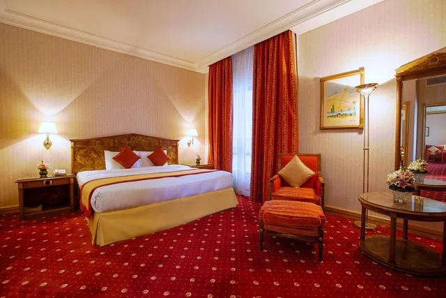 1 Bedroom, Amiri, Suite، Capitol Hotel 2/2