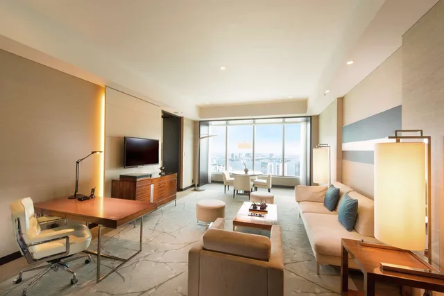 Suite, King Bed, Bay View, Corner، Conrad Tokyo 1/1