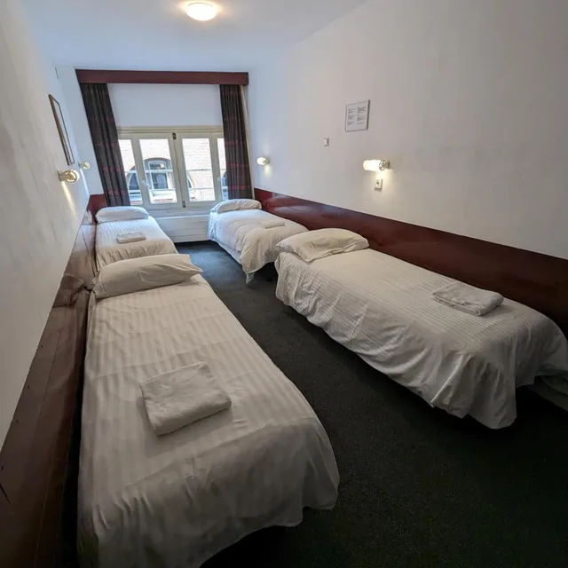 غرفة رباعية، Budget Hotel Ben 1/9