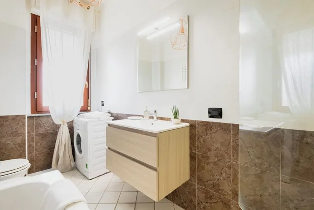 2 Bedrooms, Classic, Apartment, 1 Queen and 1 Single Bed, Sofa, Garden Area، HQ Aparthotel Milano Inn - Smart Suites 5/6