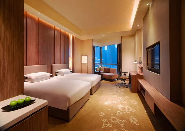 Room, Twin Beds, Garden View, Hyatt Regency Guiyang 5/7