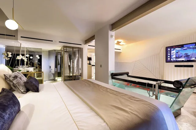 Club, Suite, Double Bed, Ushuaia Ibiza Beach Hotel - Adults Only 2/4