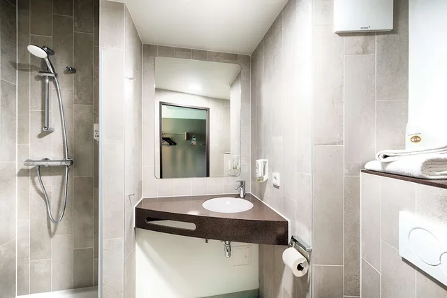 غرفة بسريرين منفصلين، B&B HOTEL VILLACH 4/5