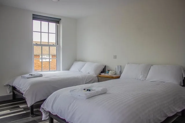 غرفة بسرير مزدوج أو سريرين منفصلين، Crofts Hotel 2/9