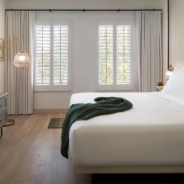 جناح بإطلالة على المسبح بغرفة نوم واحدة لذوي الإعاقة، The Steward, Santa Barbara, a Tribute Portfolio Hotel 2/2