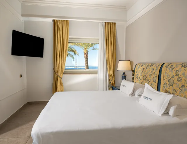 Suite, King Bed, Sea Front، Altafiumara Resort & Spa 2/9