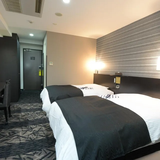 غرفة بسريرين منفصلين، APA Hotel Suzuka-Chuou 4/7