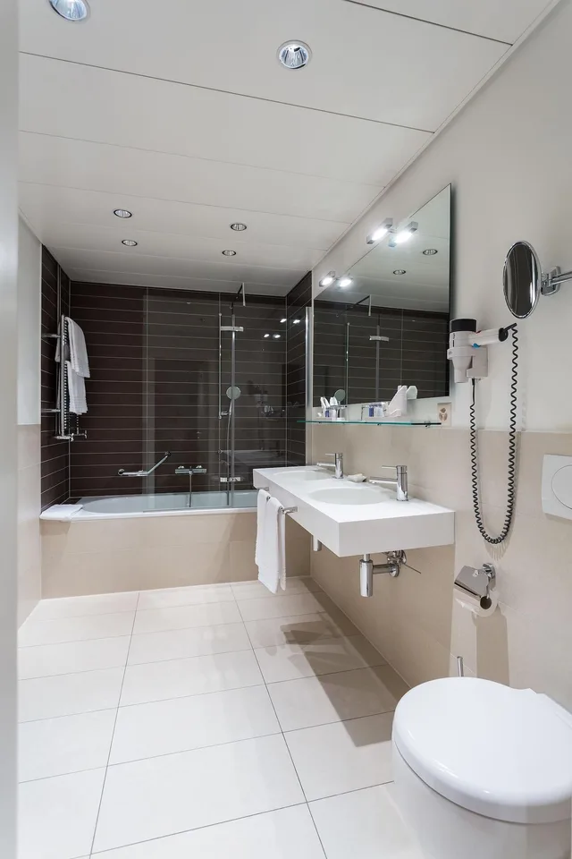جناح جونيور بشرفة بغرفة نوم واحدة، HOTEL EULER 1/1