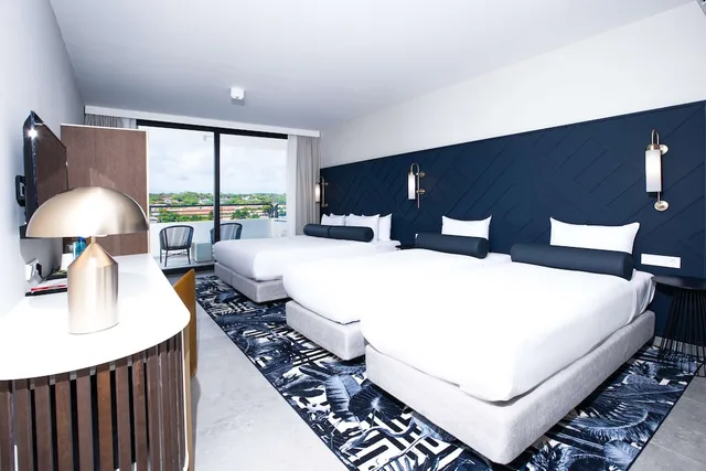 غرفة رباعية بسريرين كينج، Mangrove Beach Corendon Curacao All-Inclusive Resort, Curio by Hilton 6/10