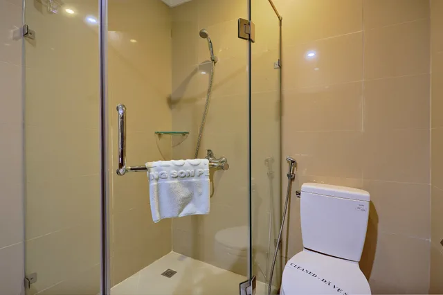 غرفة سوبيريور بسريرين منفصلين، Hoang Son Peace Hotel 9/9