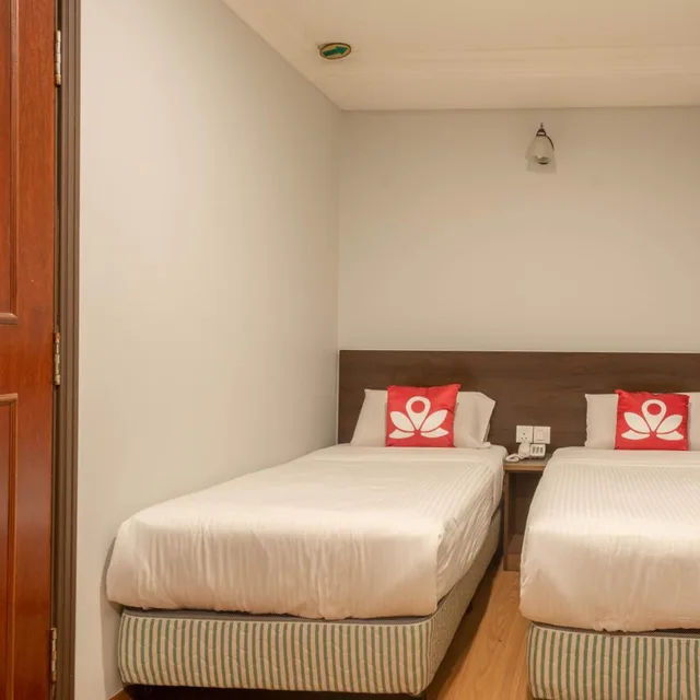 غرفة سوبيريور بسريرين منفصلين، Hotel Rose Crest Hill 2/10
