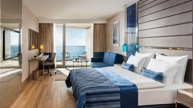 جناح جونيور بسرير كينج بإطلالة على البحر، Crowne Plaza Istanbul - Florya 1/9