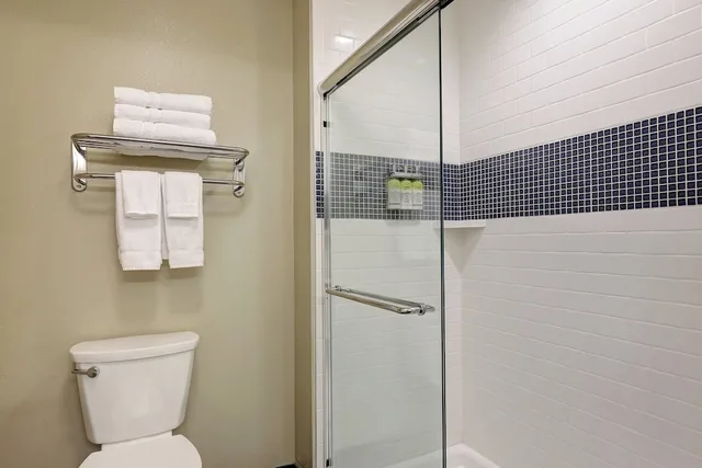 جناح بسريرين كوين بغرفة نوم واحدة بمطبخ لذوي الإعاقة، Staybridge Suites Washington D.C. - Greenbelt 4/6