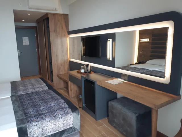 غرفة بسرير مزدوج بإطلالة على المسبح، Riviera Zen Hotel - Adult Only 10/10