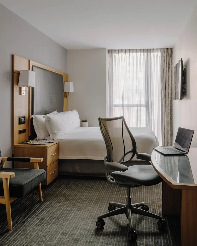 Superior, Queen Bed, World Center Hotel 1/6