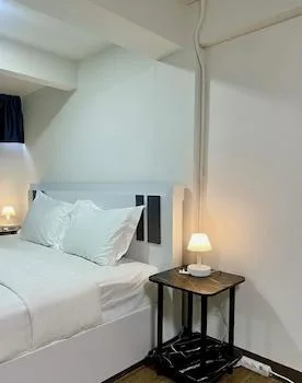 غرفة قياسية، 3Laan House 1/1