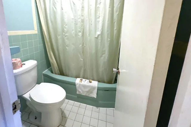 غرفة بسرير فردي لغير المدخنين، Gray Plaza Motel Benton Rend Lake I-57 4/6