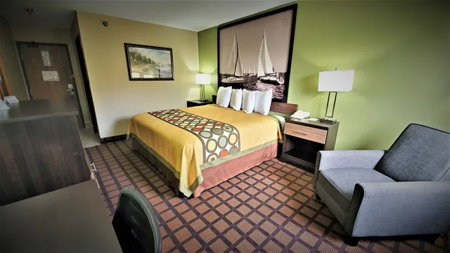 Economy, Queen Bed, Accessible, Economy 7 Inn Chesapeake - Portsmouth 5/10
