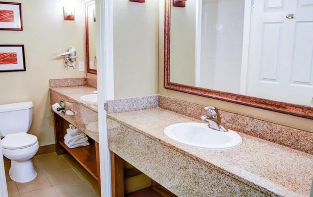 Studio, Suite, Multiple Beds، Comfort Inn & Suites Ventura Beach 4/5