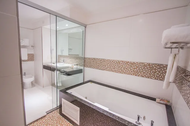 جناح جونيور بسريرين مزدوجين، CARNAVAL HOTEL CASINO 3/3