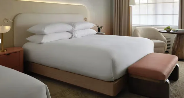 غرفة بريميوم رباعية بسرير كينج، Kimpton Miralina Resort and Villas by IHG 4/5