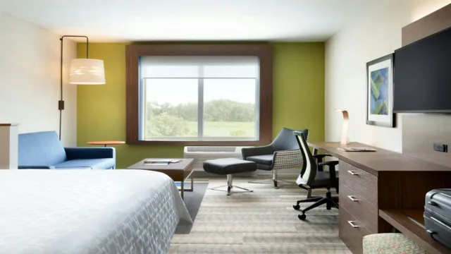 جناح بسرير كينج، HOLIDAY INN EXPRESS AND SUITES WINSTON SALEM SW CLEMMONS 1/1