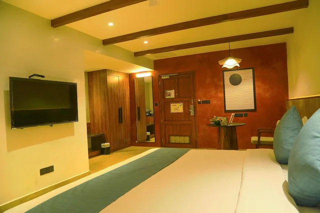 غرفة بانورامية بسرير كينج بإطلالة، Great Trails Yercaud by GRT Hotels 3/4