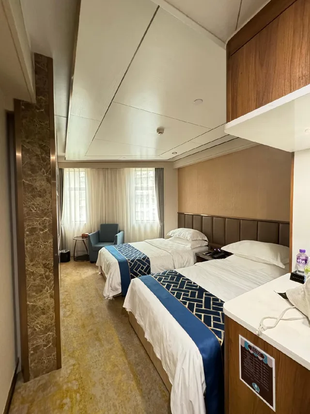 غرفة بزنس بسريرين منفصلين، The Victoria Hotel Macau 4/4