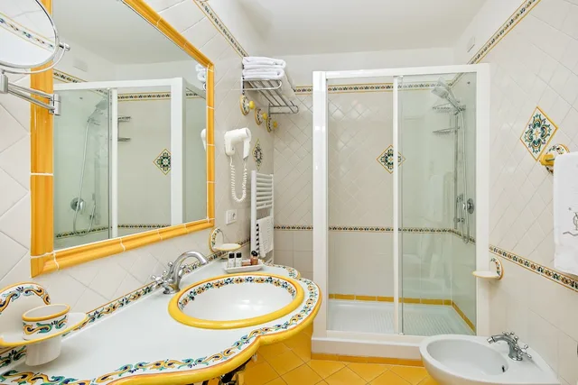 Deluxe, King Bed, Sea View, Balcony, Hotel Onda Verde 2/4
