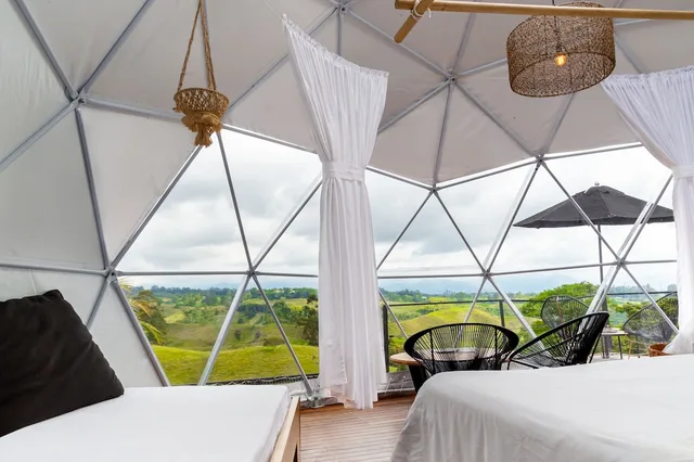 خيمة فاخرة بسرير كينج بإطلالة على الجبل، Monte Tierra Glamping 2/3