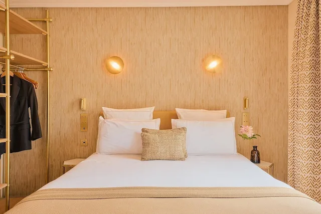 غرفة ديلوكس بإطلالة، Madison Hotel 3/10