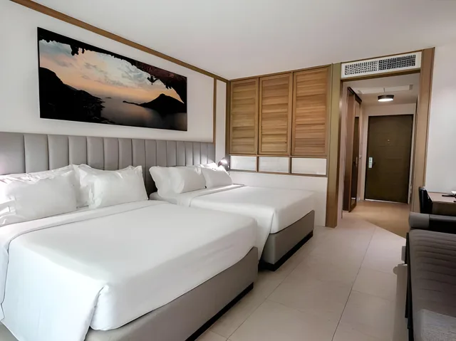 Room, 2 Queen Beds, Sugar Marina Resort Cliffhanger Aonang 1/2