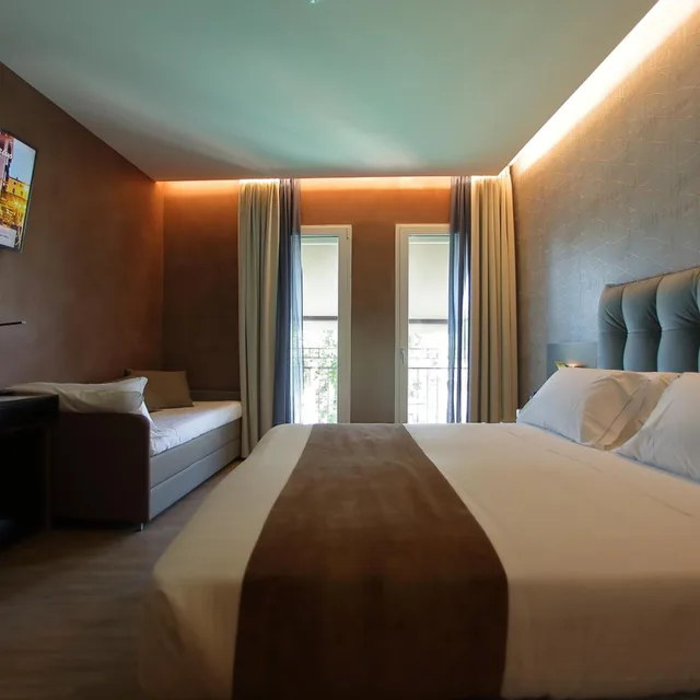 غرفة ثلاثية بإطلالة على البحيرة، BellArrivo Hotel 5/10