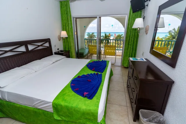 غرفة قياسية بسرير كينج، Jolly Beach Antigua All Inclusive 3/4
